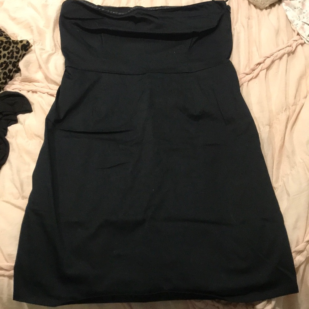 strapless dress